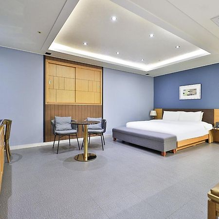 Seomyeon Ib Hotel بوسان المظهر الخارجي الصورة
