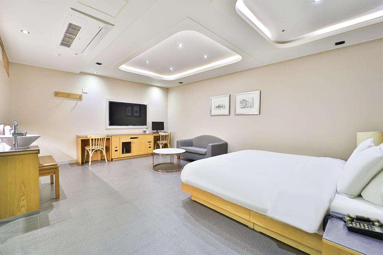 Seomyeon Ib Hotel بوسان المظهر الخارجي الصورة